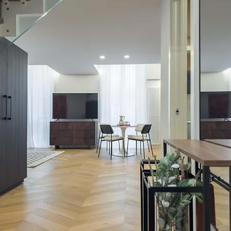 Design On 2 Floors Via Della Spiga Apartamento